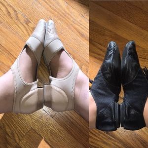 Capezio Pedini Femme 8.5M Tan Dance Shoes, 9M Black Lace Up Split Sole